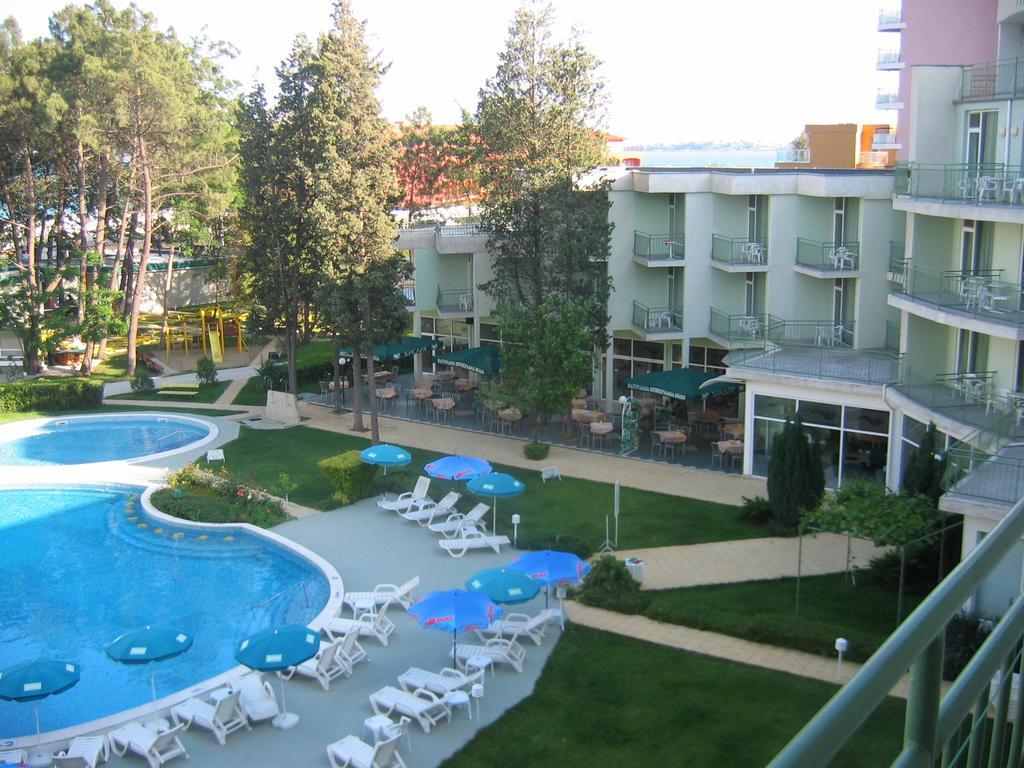 Flamingo Hotel 3*