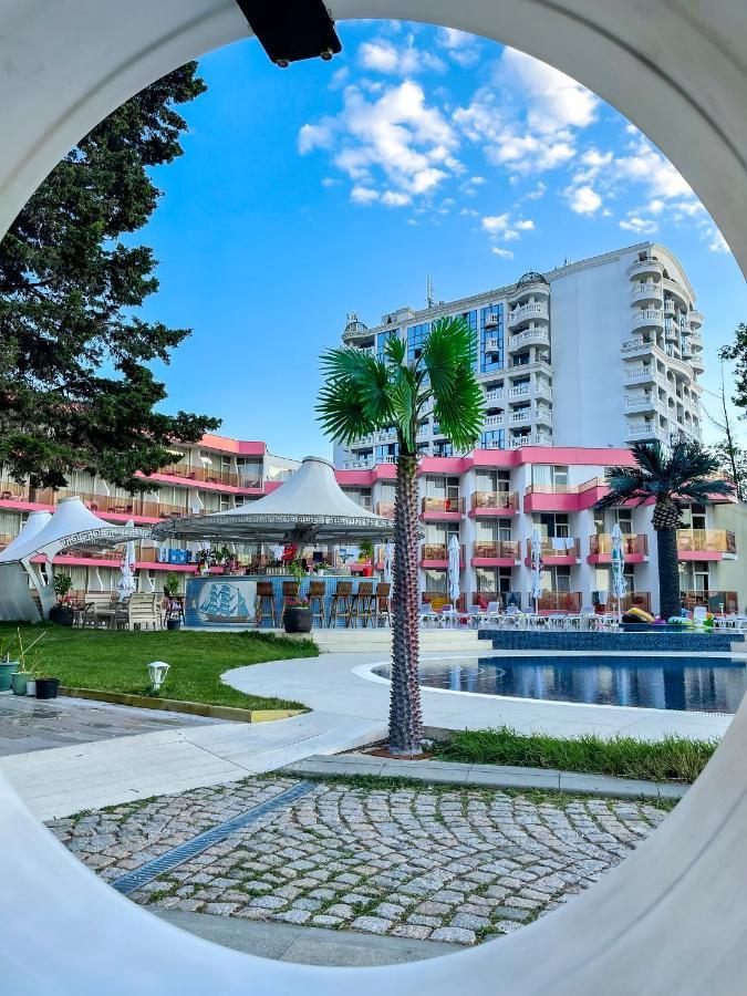 Flamingo 3* Sunny Beach